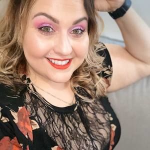 Meet your Posher, Krystal